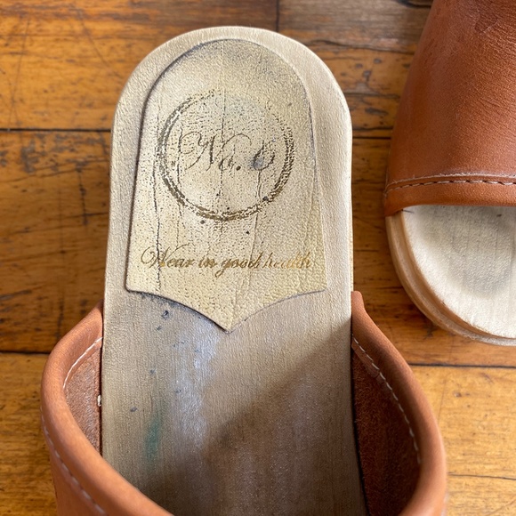 No. 6 Daria Clog mid heel in Caramel, size 38 - Picture 2 of 7